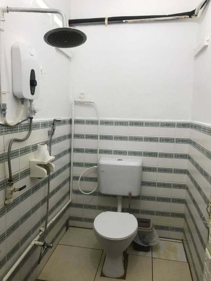 Dar Yasmine Motel Pantai Cenang  Exteriör bild