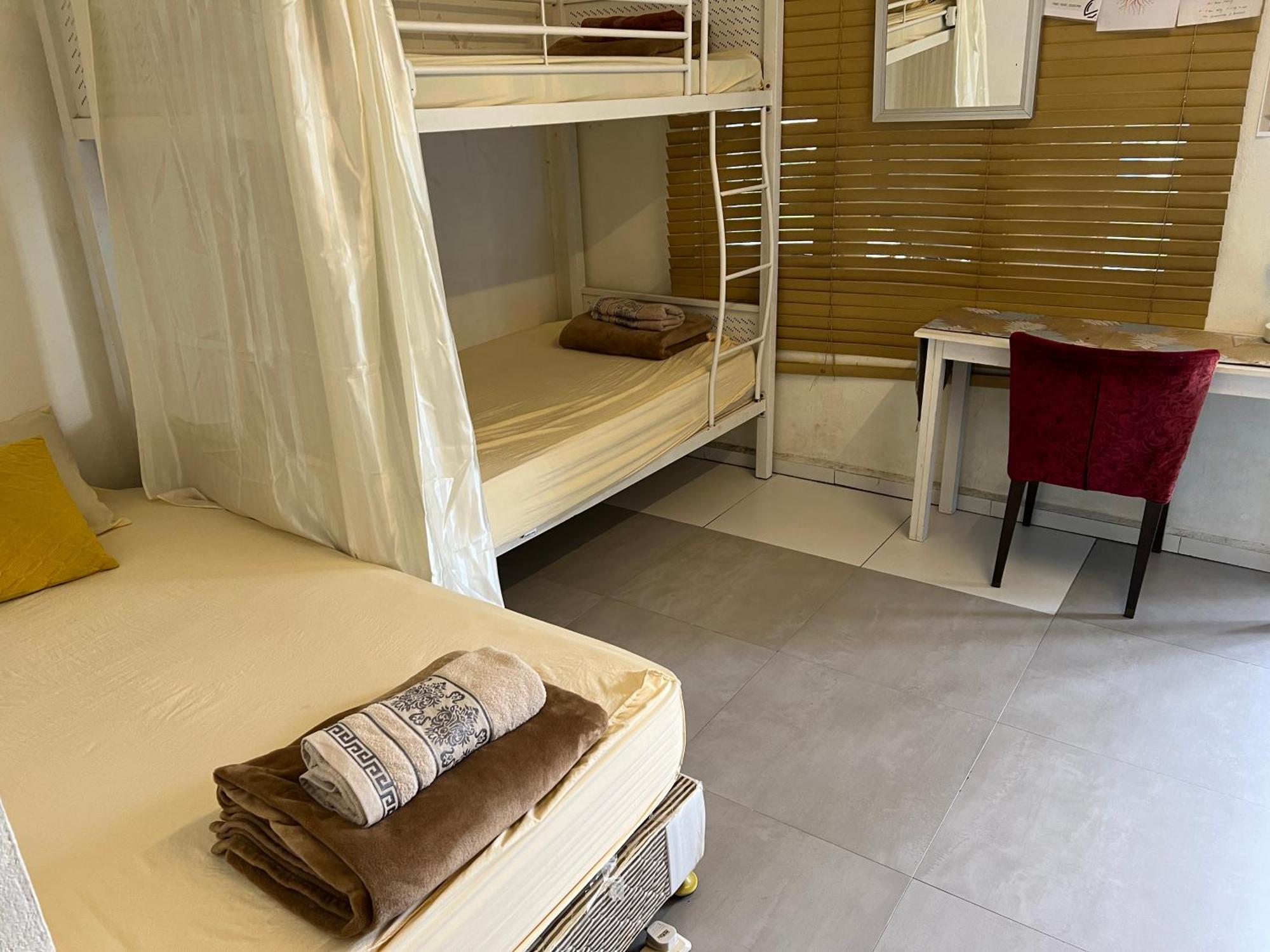 Dar Yasmine Motel Pantai Cenang  Exteriör bild